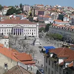 Апартаменты Remodeled Historic In Bairro Alto