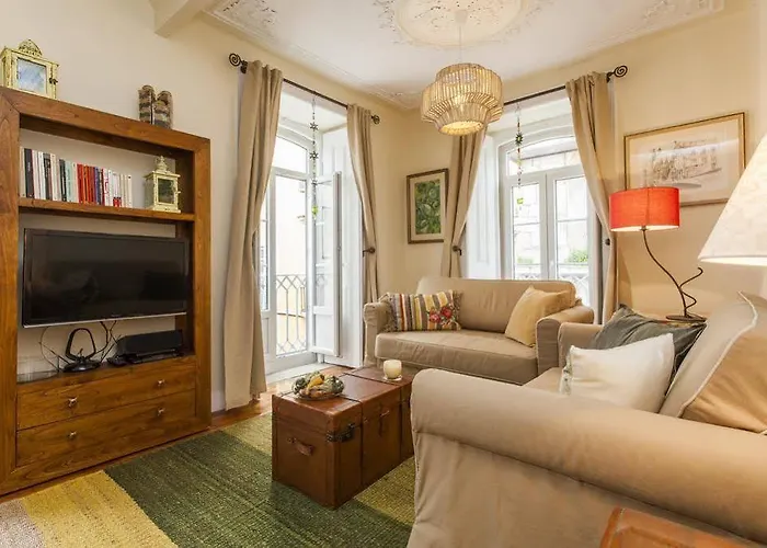 Remodeled Historic In Bairro Alto * Lisboa