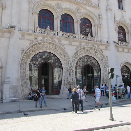 アパート Remodeled Historic In Bairro Alto *