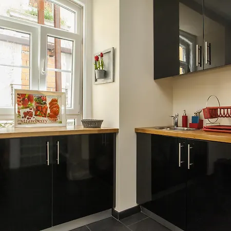 Remodeled Historic In Bairro Alto Lisbon