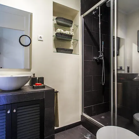 アパート Remodeled Historic In Bairro Alto リスボン