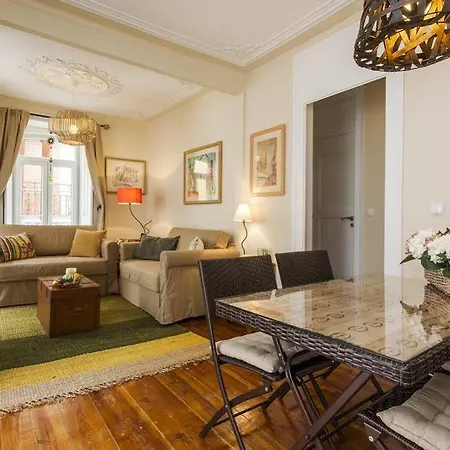Remodeled Historic In Bairro Alto Lisbon